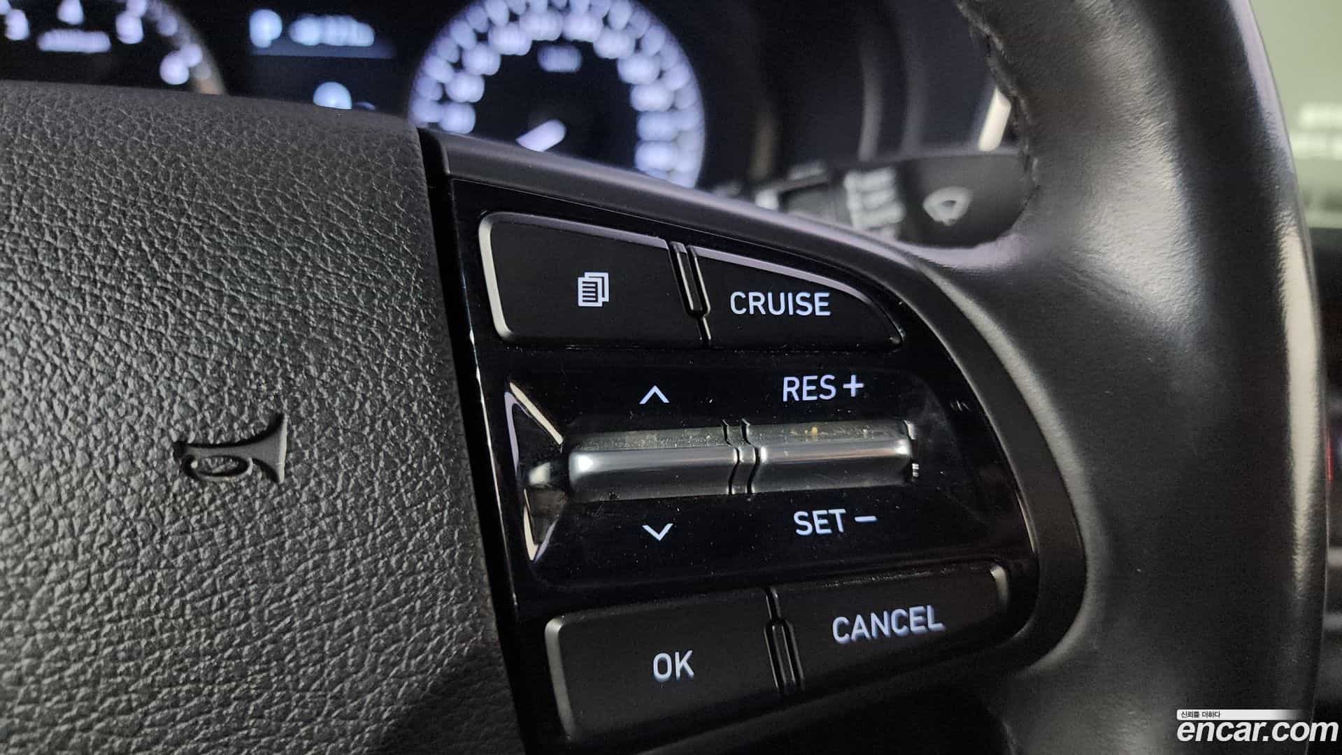 Grandeur Hyundai 2017.5-OPTION-020