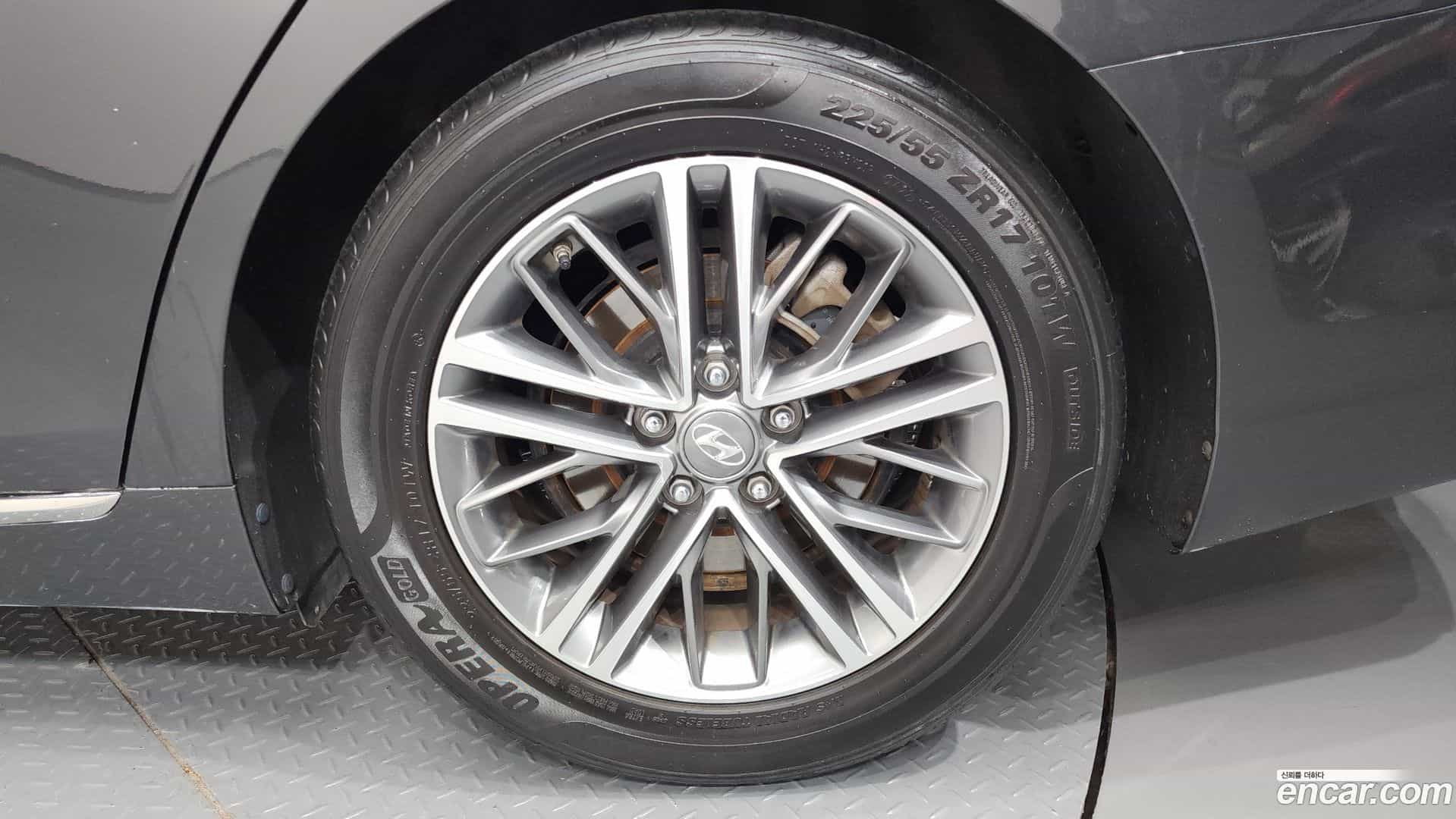 Grandeur Hyundai 2017.5-OUTER-031