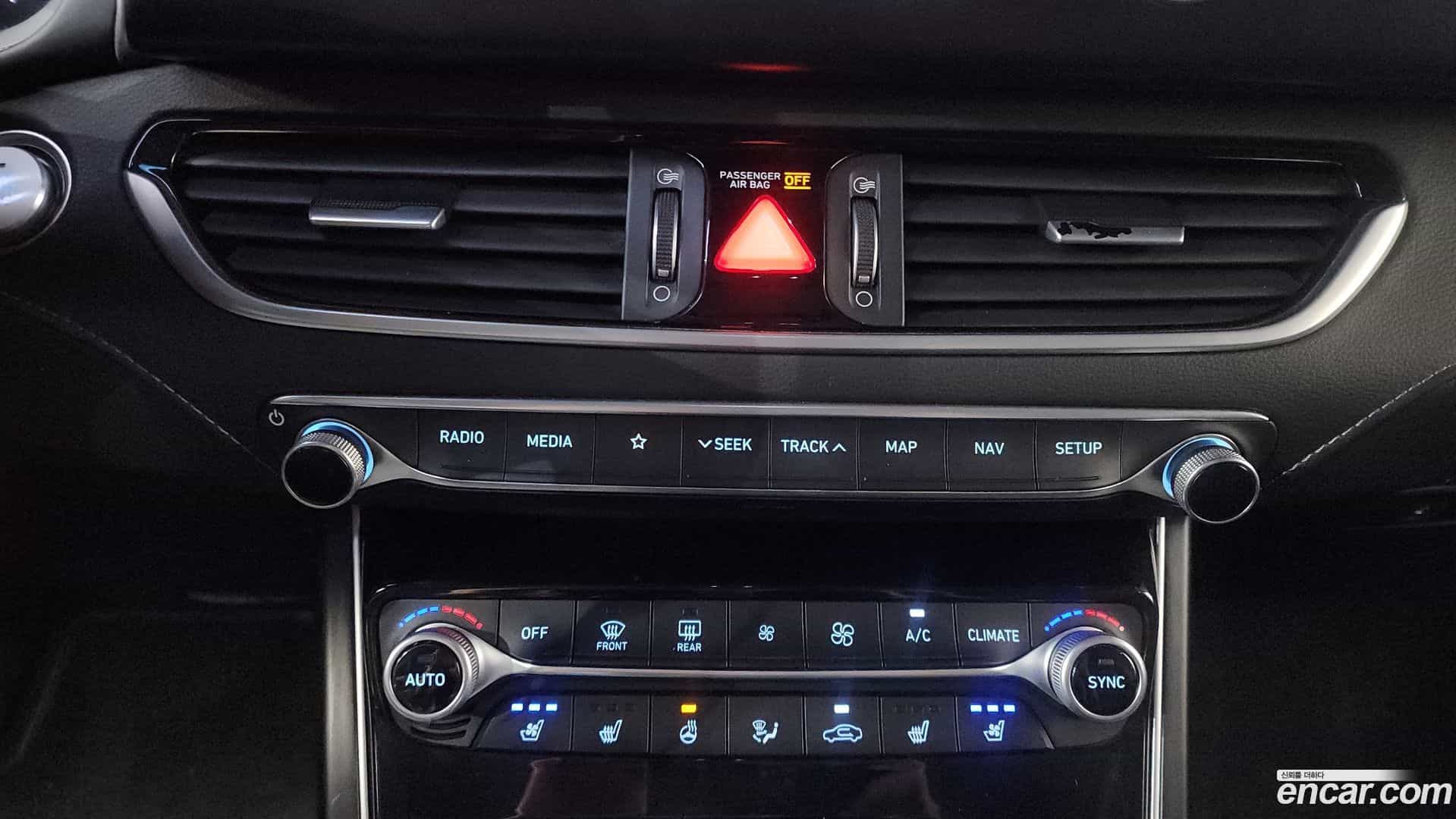 Grandeur Hyundai 2017.5-OPTION-044