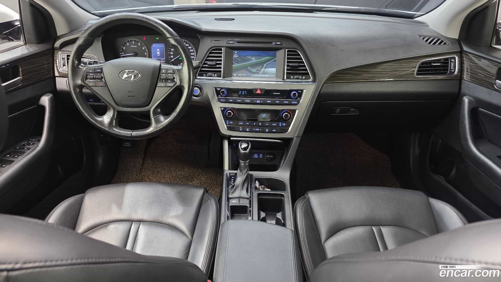 Sonata Hyundai 2015.11-INNER-007