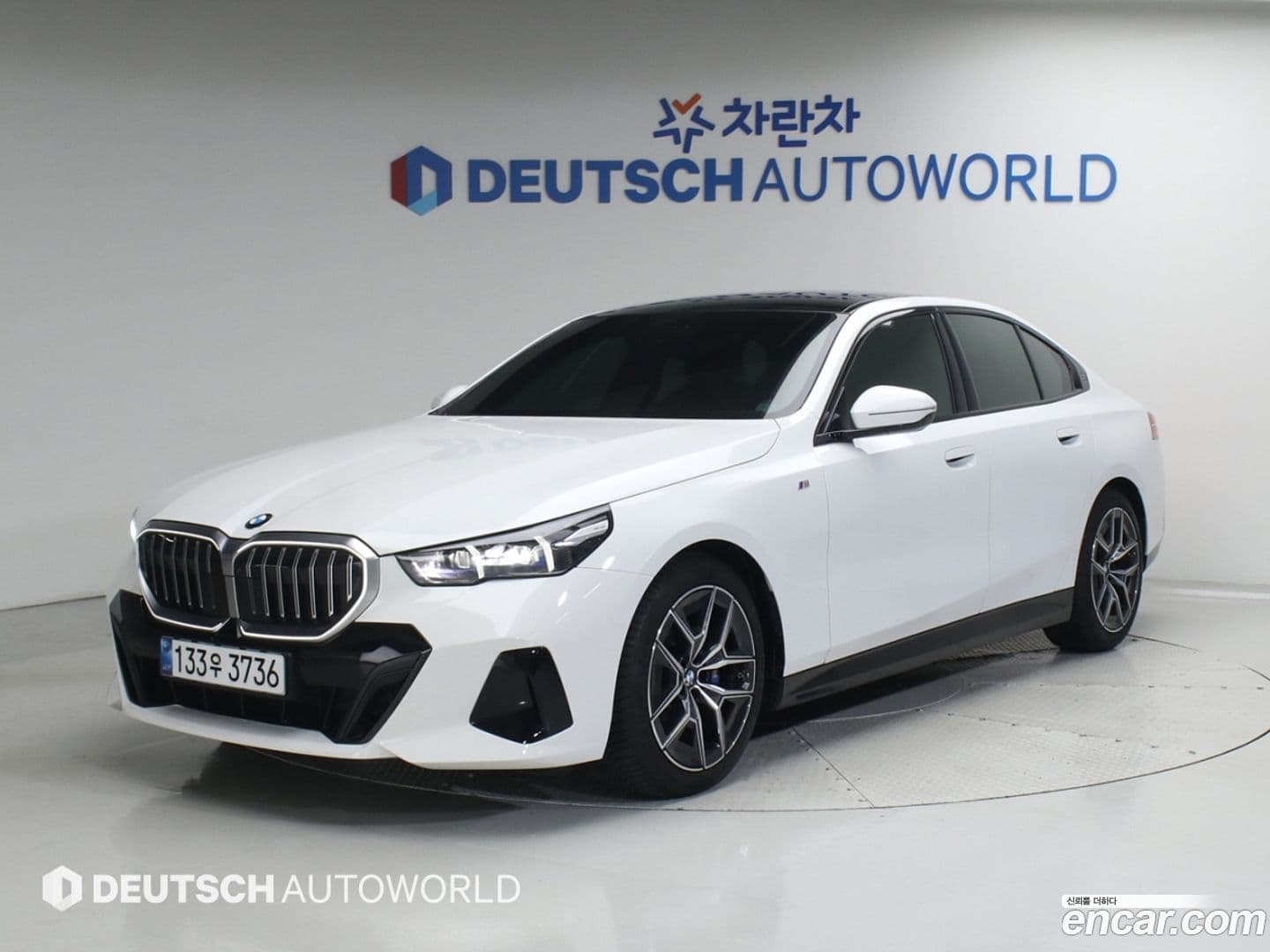 Main__Slider__Photo:5-Series BMW 2025.2-0