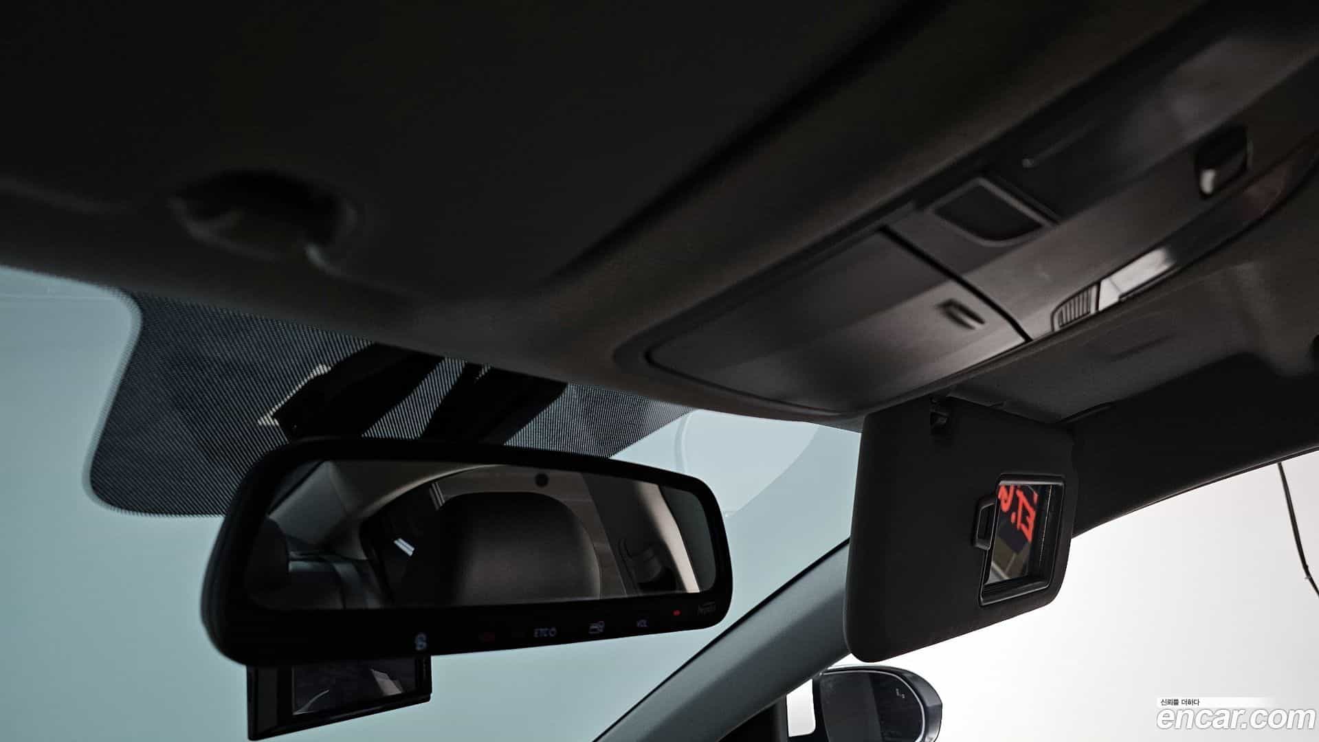 AVANTE Hyundai 2019.0-OPTION-023