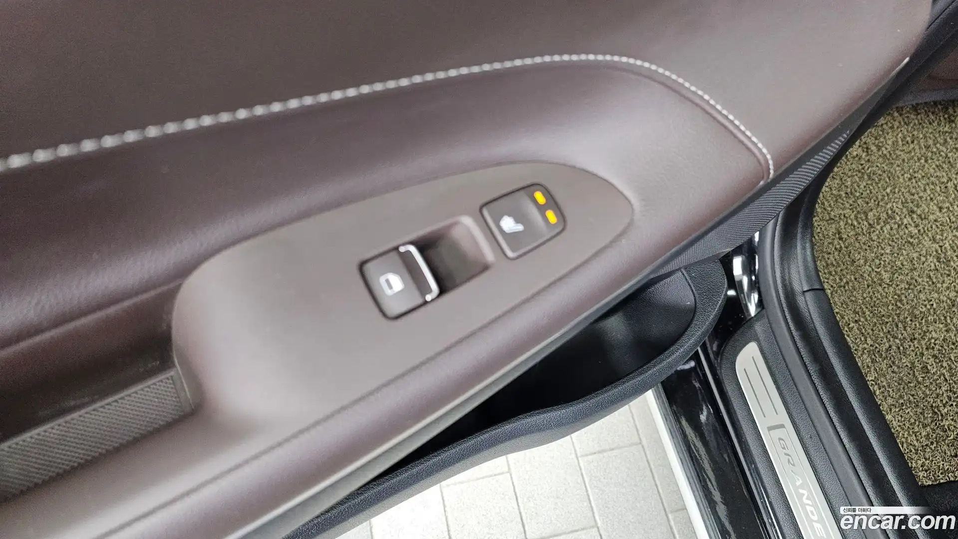 Grandeur Hyundai 2017.0-OPTION-023