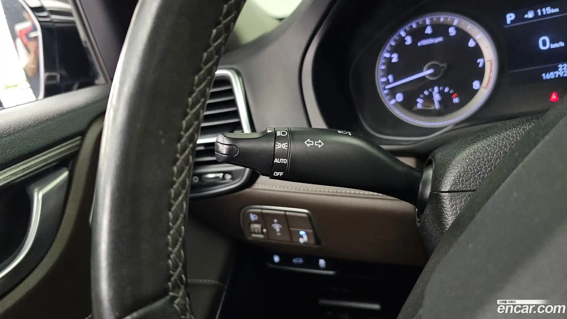 Grandeur Hyundai 2017.0-OPTION-040