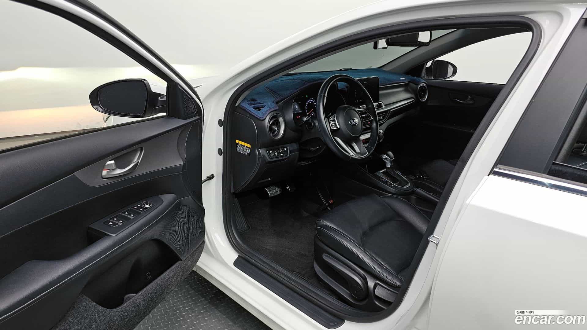 K3 Kia 2020.5-INNER-010