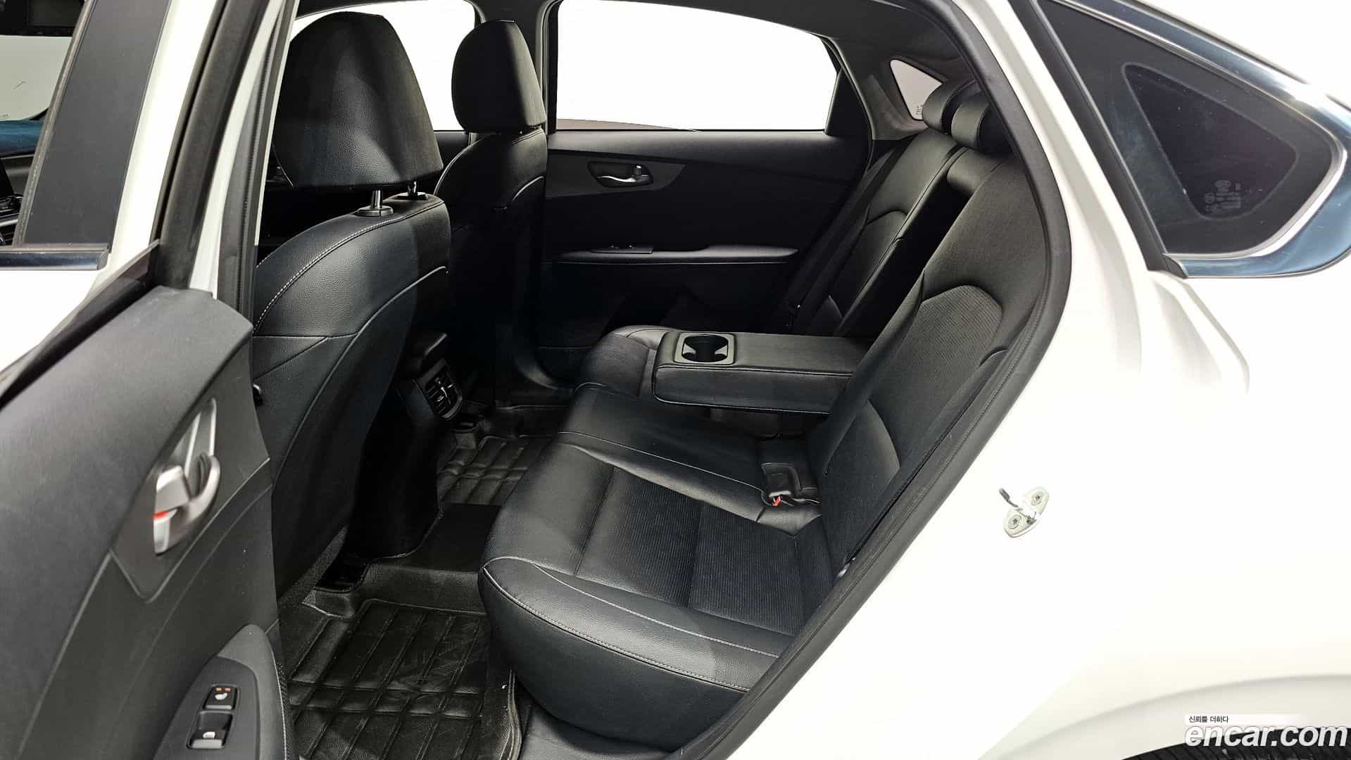 K3 Kia 2020.5-OPTION-015