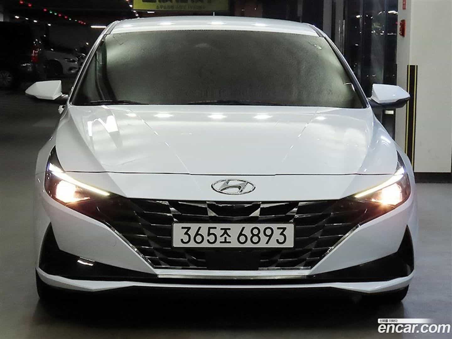 AVANTE Hyundai 2021.1-OUTER-002