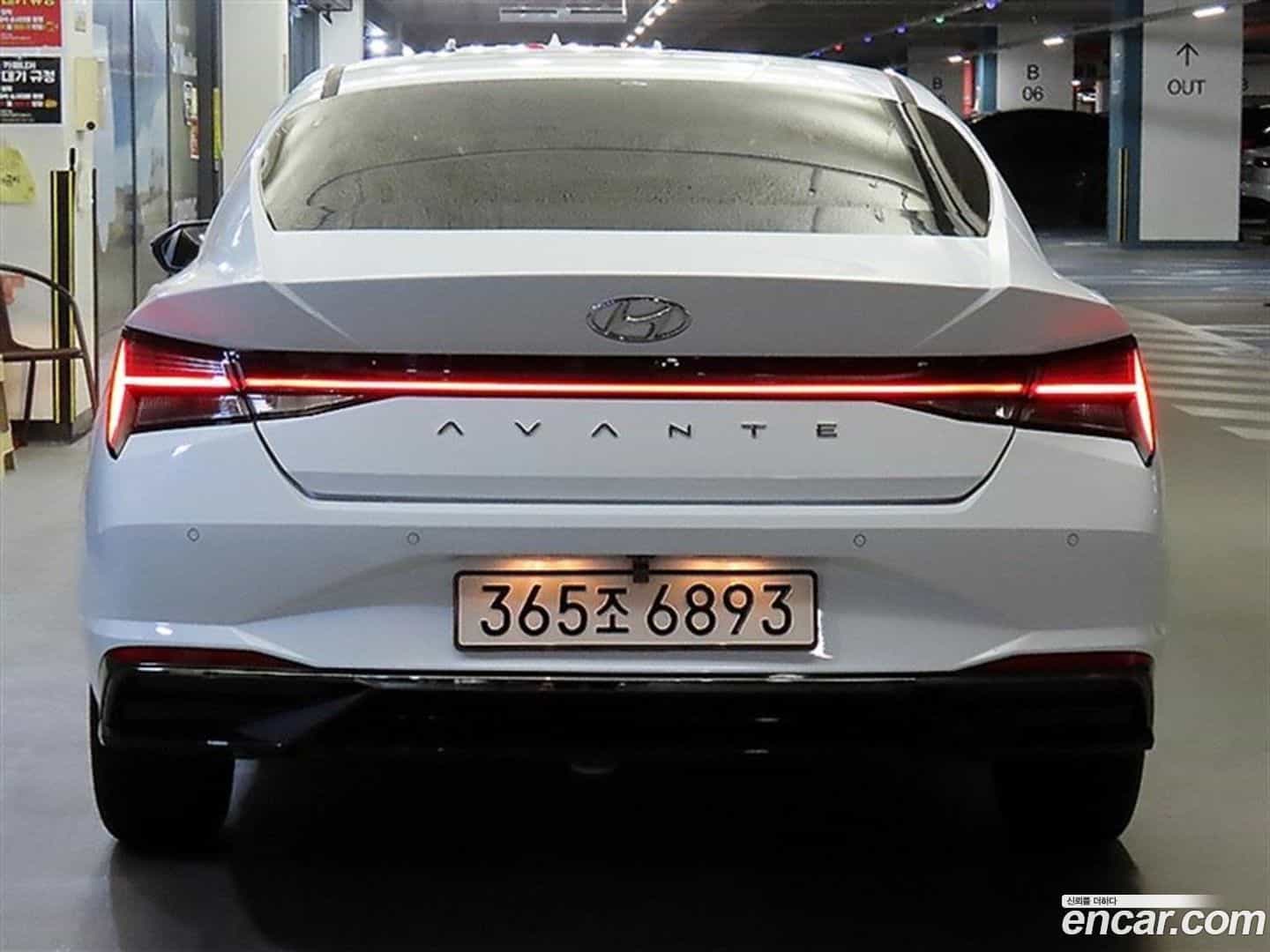 AVANTE Hyundai 2021.1-OUTER-005