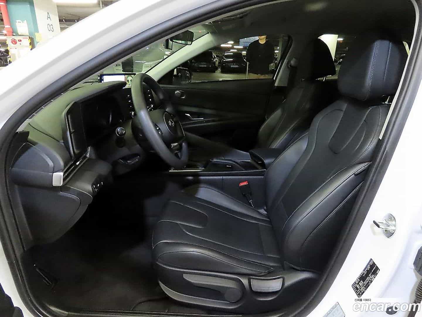 AVANTE Hyundai 2021.1-OUTER-006