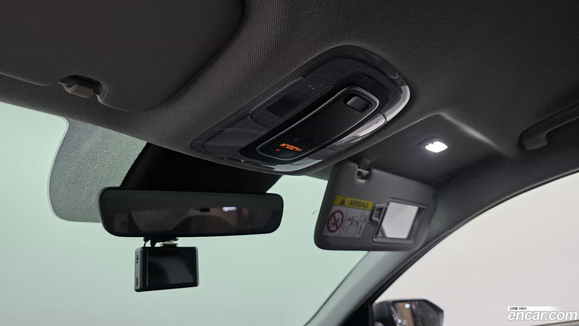 AVANTE Hyundai 2021.9-OPTION-045