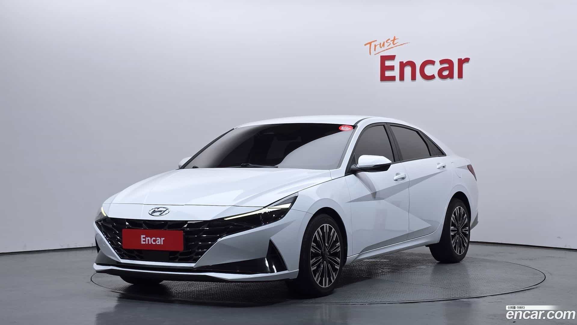 AVANTE Hyundai 2020.10-OUTER-001