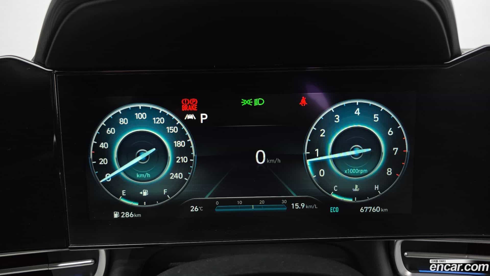 AVANTE Hyundai 2020.10-INNER-008
