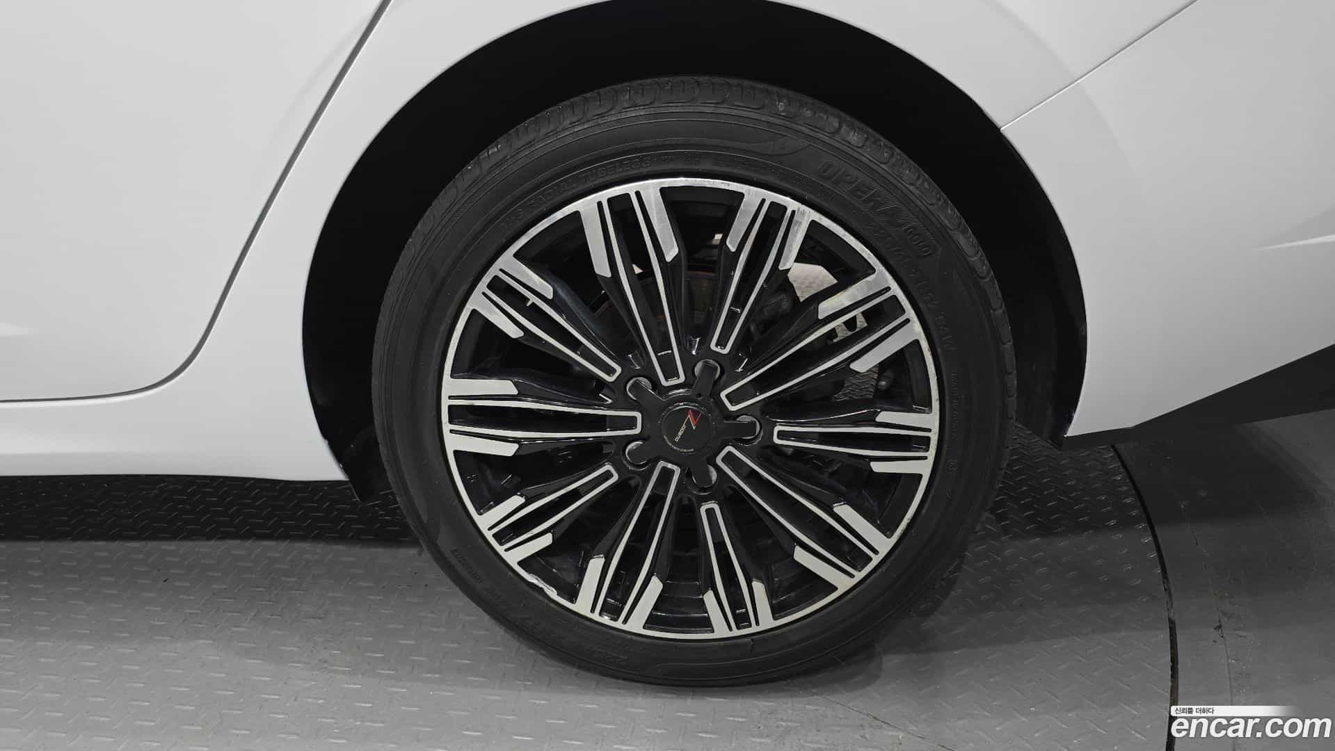 AVANTE Hyundai 2020.10-OUTER-031