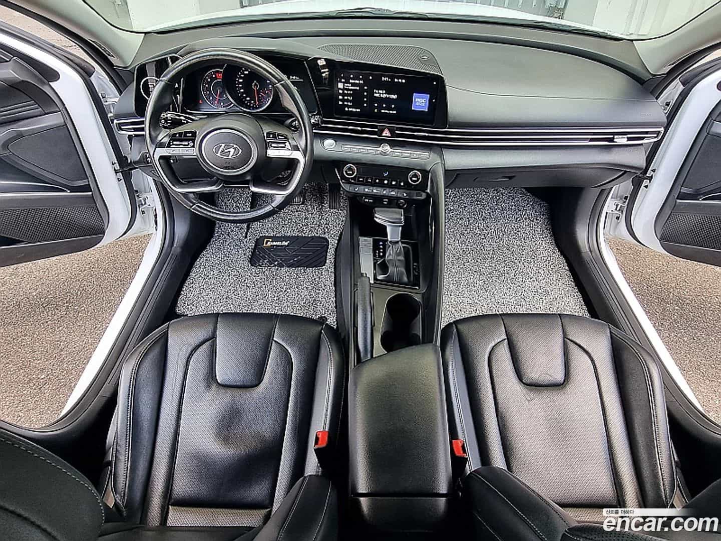 AVANTE Hyundai 2022.2-OUTER-005