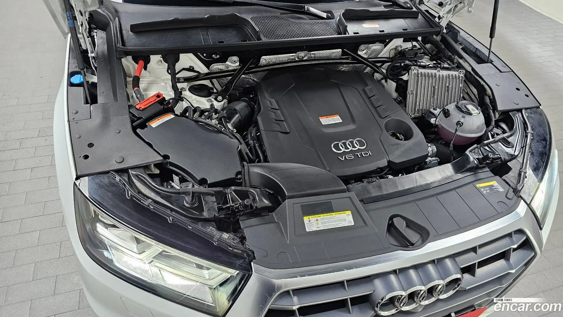 Q5 Audi 2020.10-OUTER-006