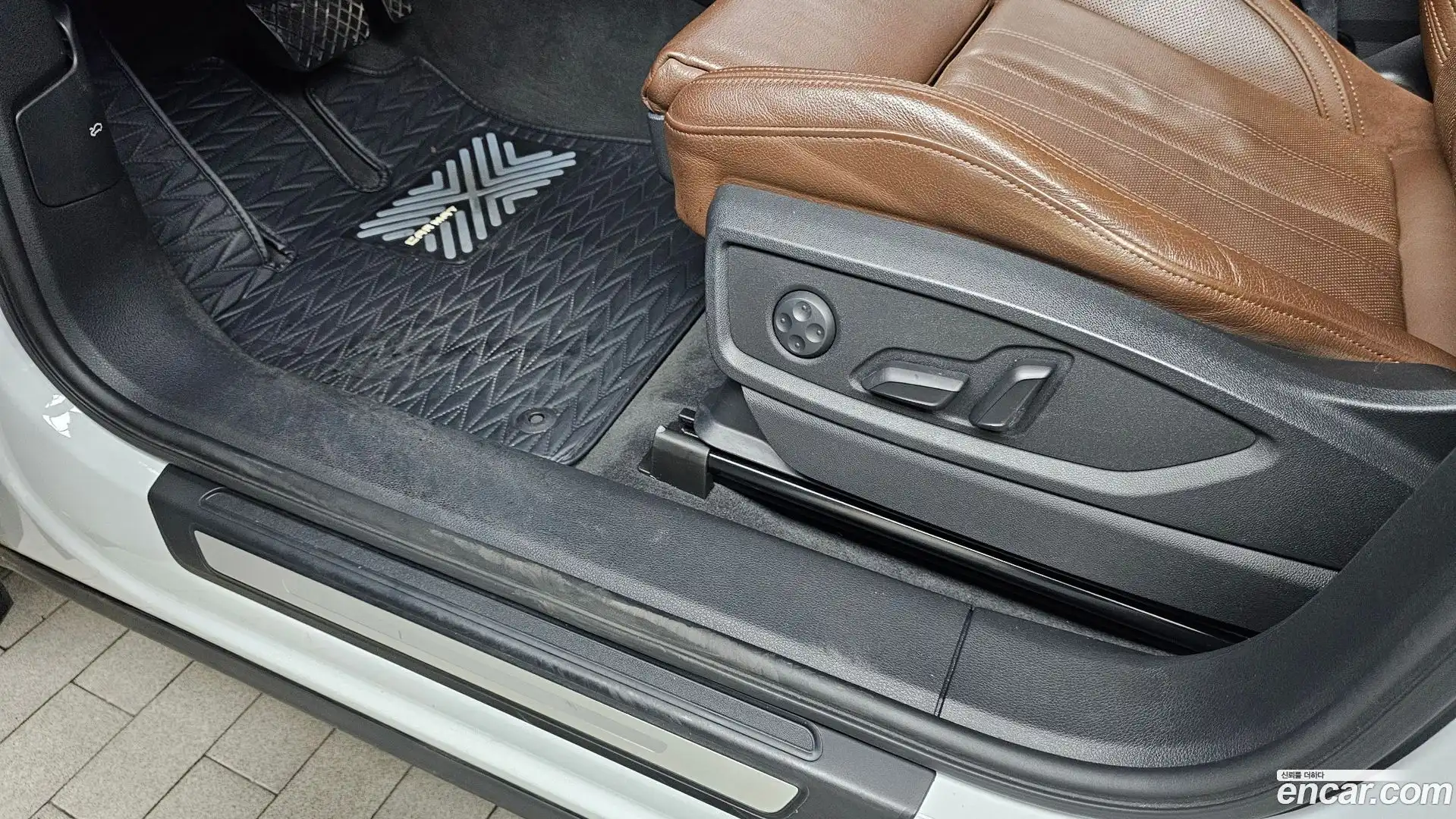 Q5 Audi 2020.10-OPTION-044