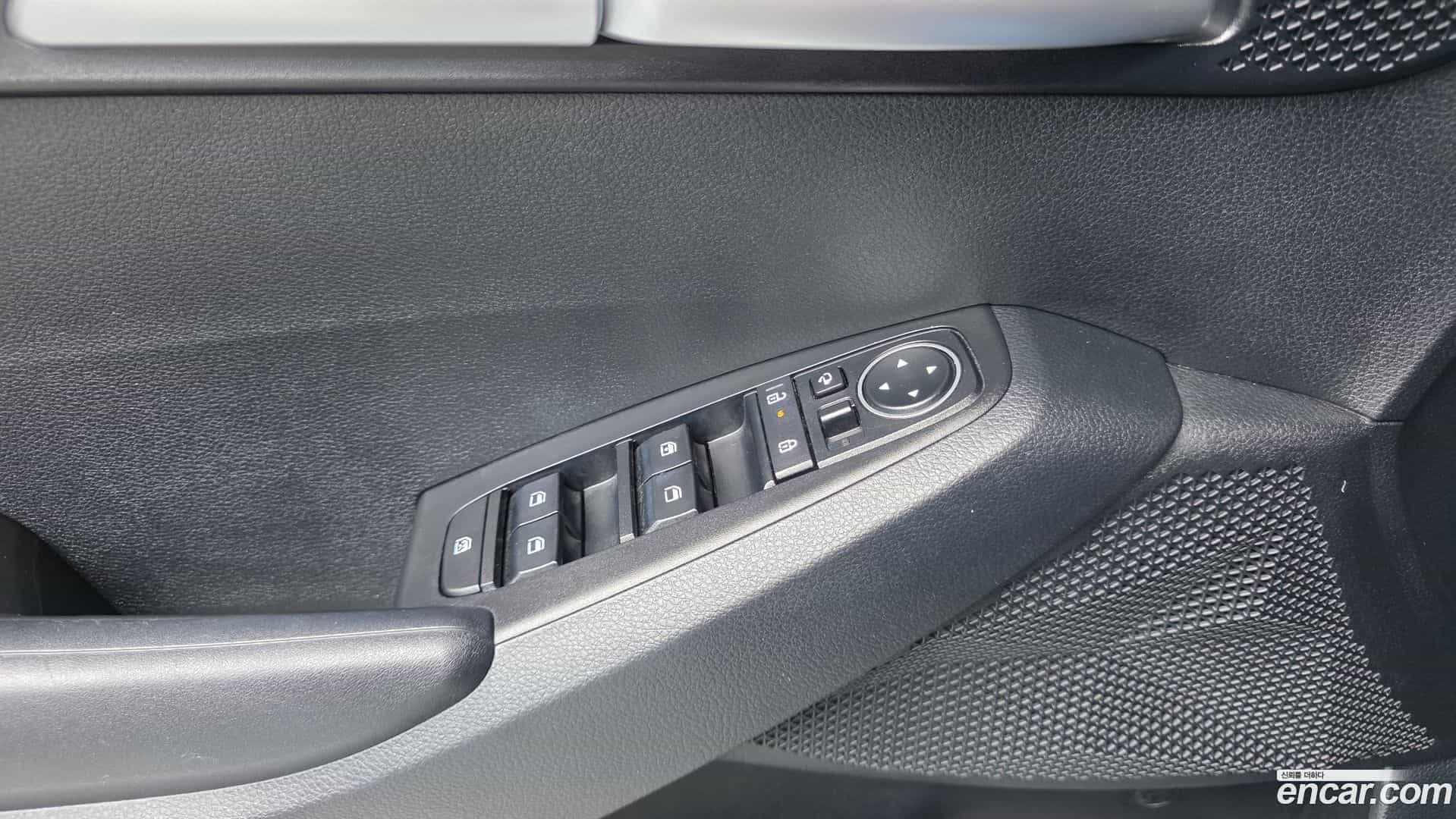 Seltos Kia 2023.8-OPTION-015