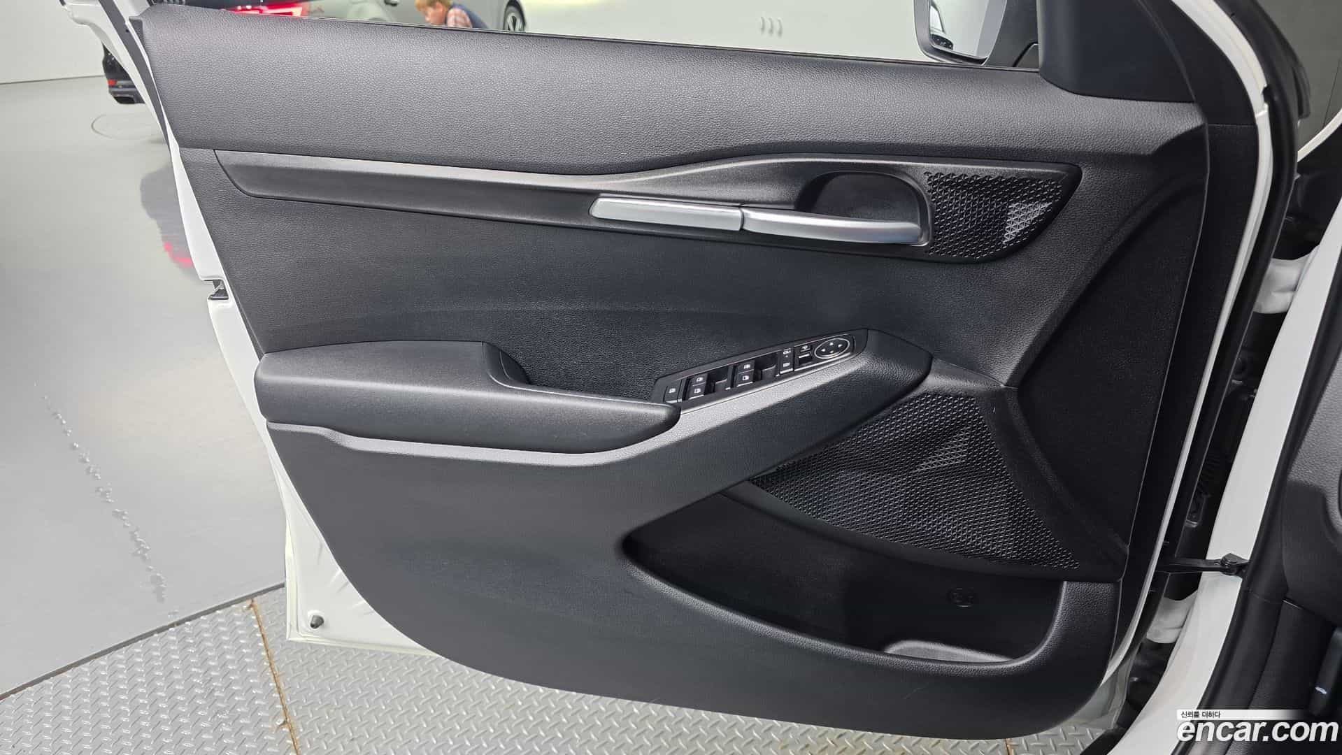 Seltos Kia 2023.8-INNER-034