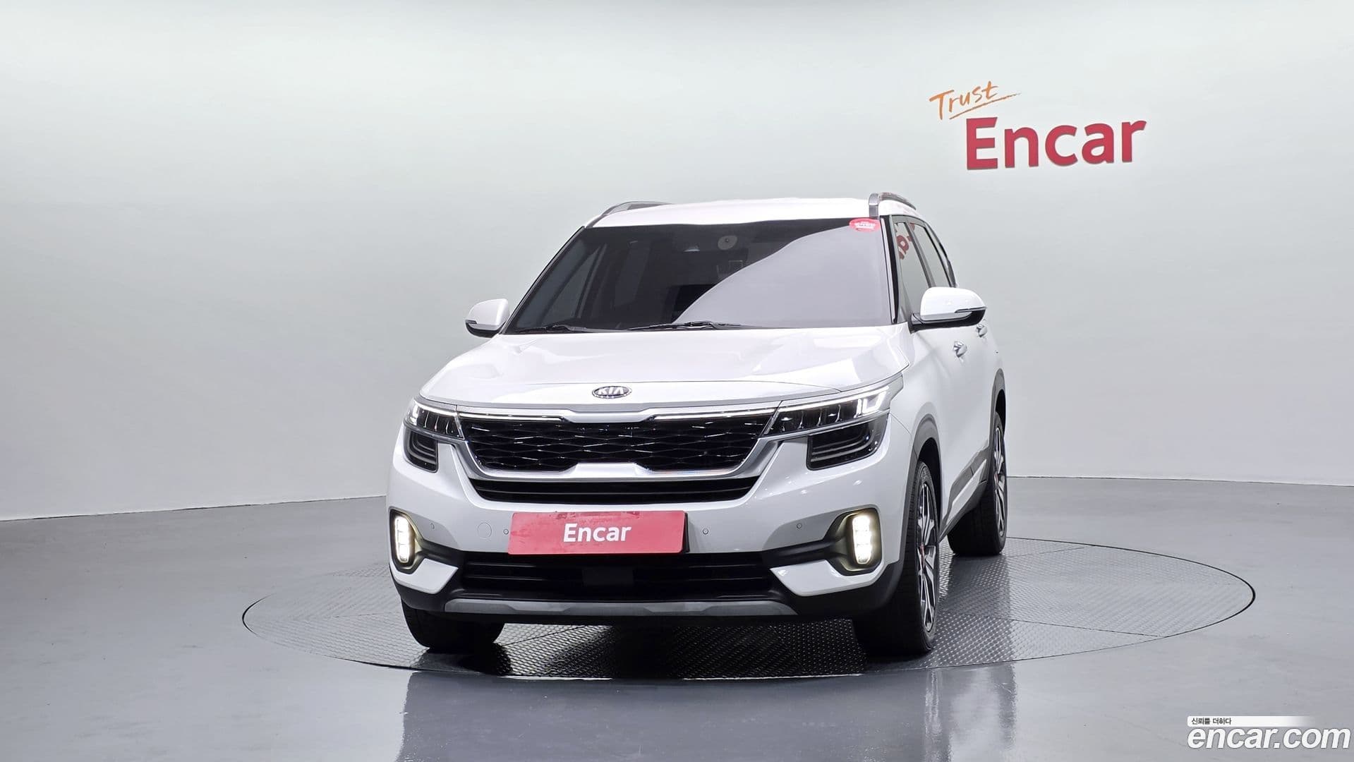 Main__Slider__Photo:Seltos Kia 2021.5-2