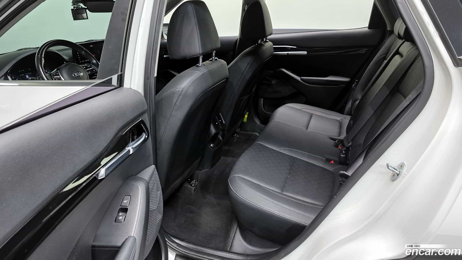 Seltos Kia 2021.5-OPTION-016