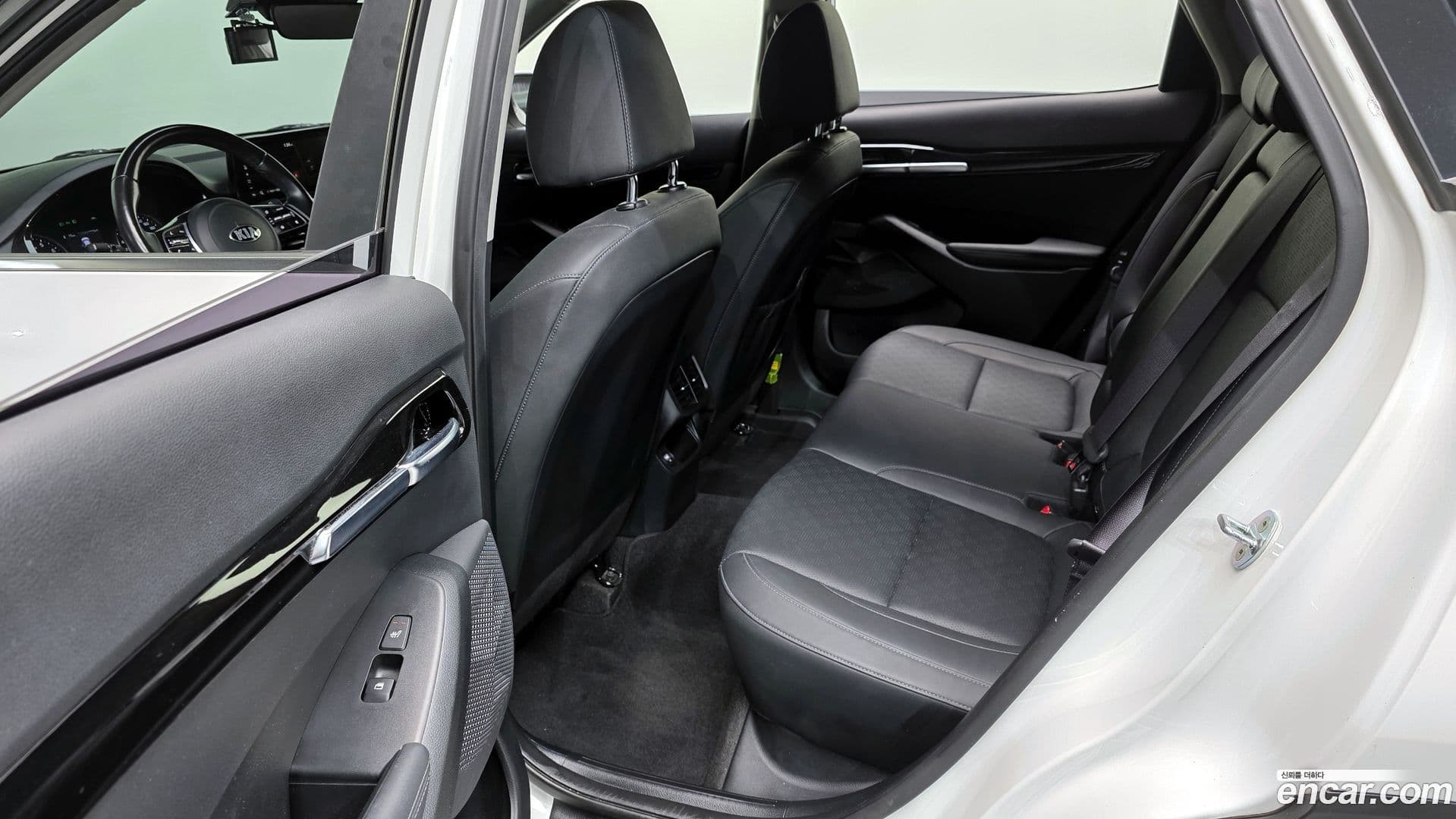Main__Slider__Photo:Seltos Kia 2021.5-11