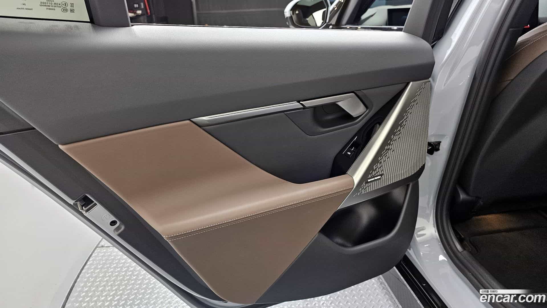 5-Series BMW 2025.5-INNER-035