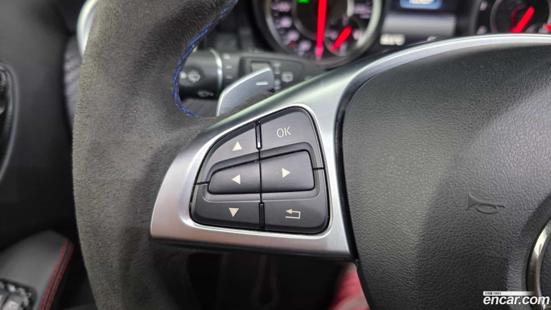 A-Class Mercedes-Benz 2016.11-OPTION-043