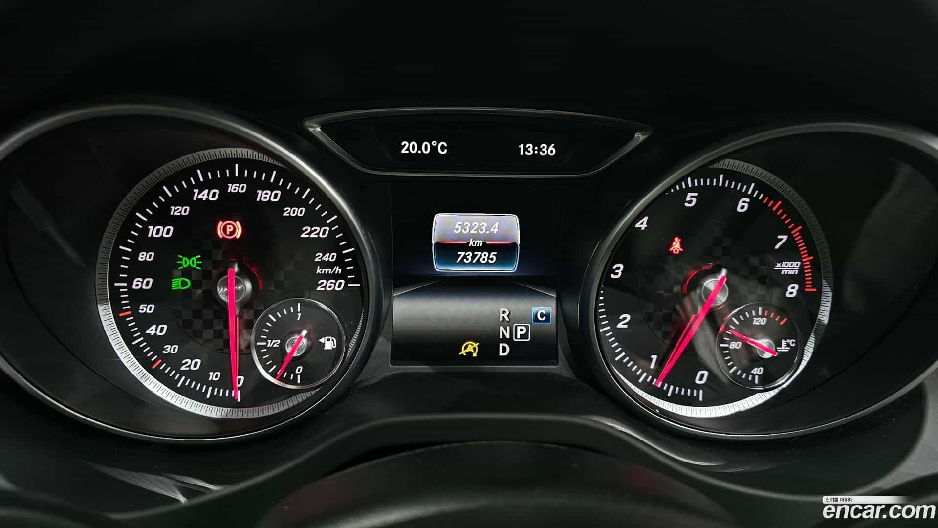 A-Class Mercedes-Benz 2018.1-INNER-008