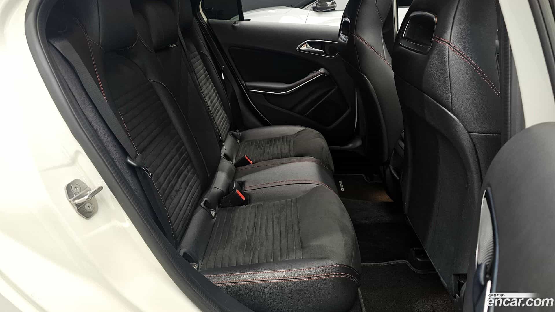 A-Class Mercedes-Benz 2018.1-OPTION-015