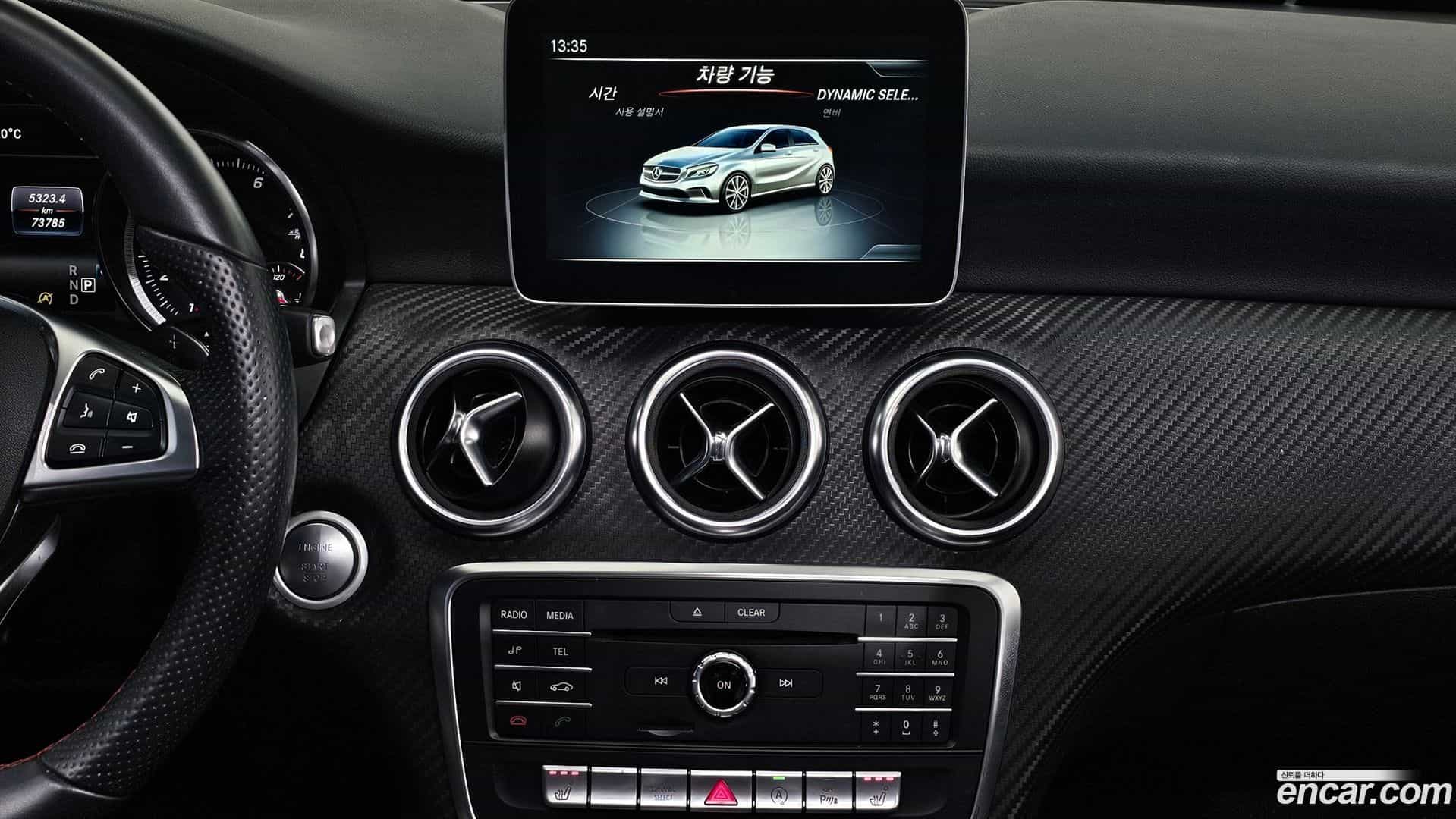 A-Class Mercedes-Benz 2018.1-OPTION-018