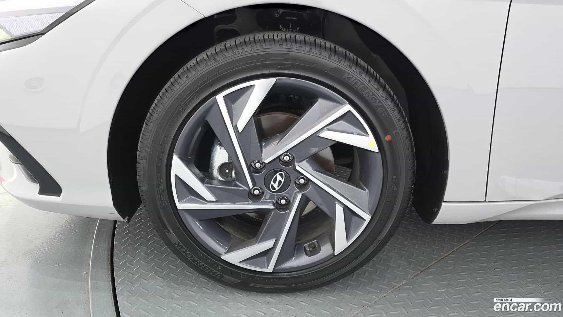 AVANTE Hyundai 2025.9-OUTER-005