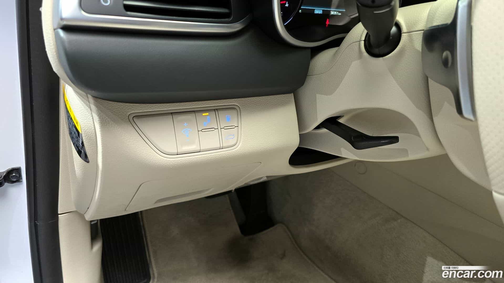G70 Genesis 2018.0-OPTION-024
