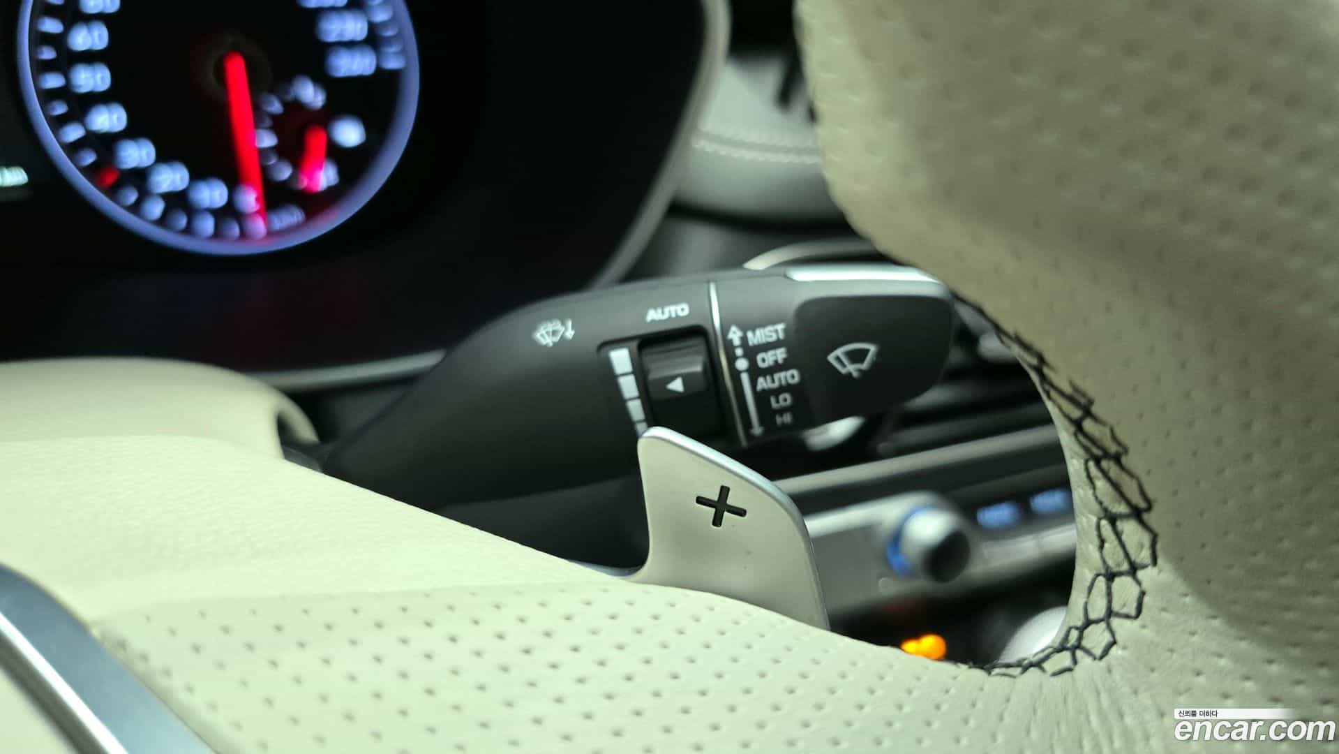 G70 Genesis 2018.0-OPTION-040