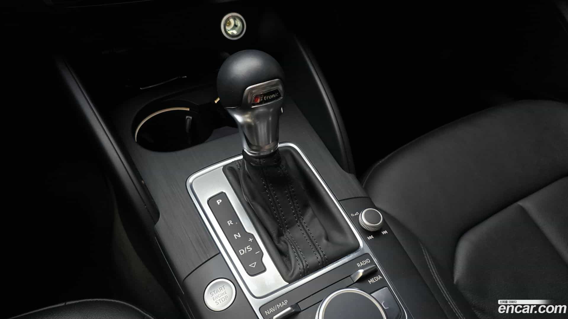 A3 Audi 2018.8-INNER-009