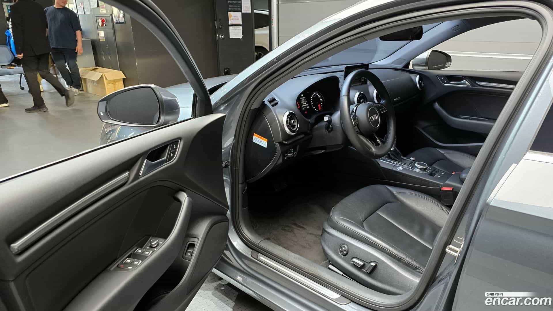 A3 Audi 2018.8-INNER-010