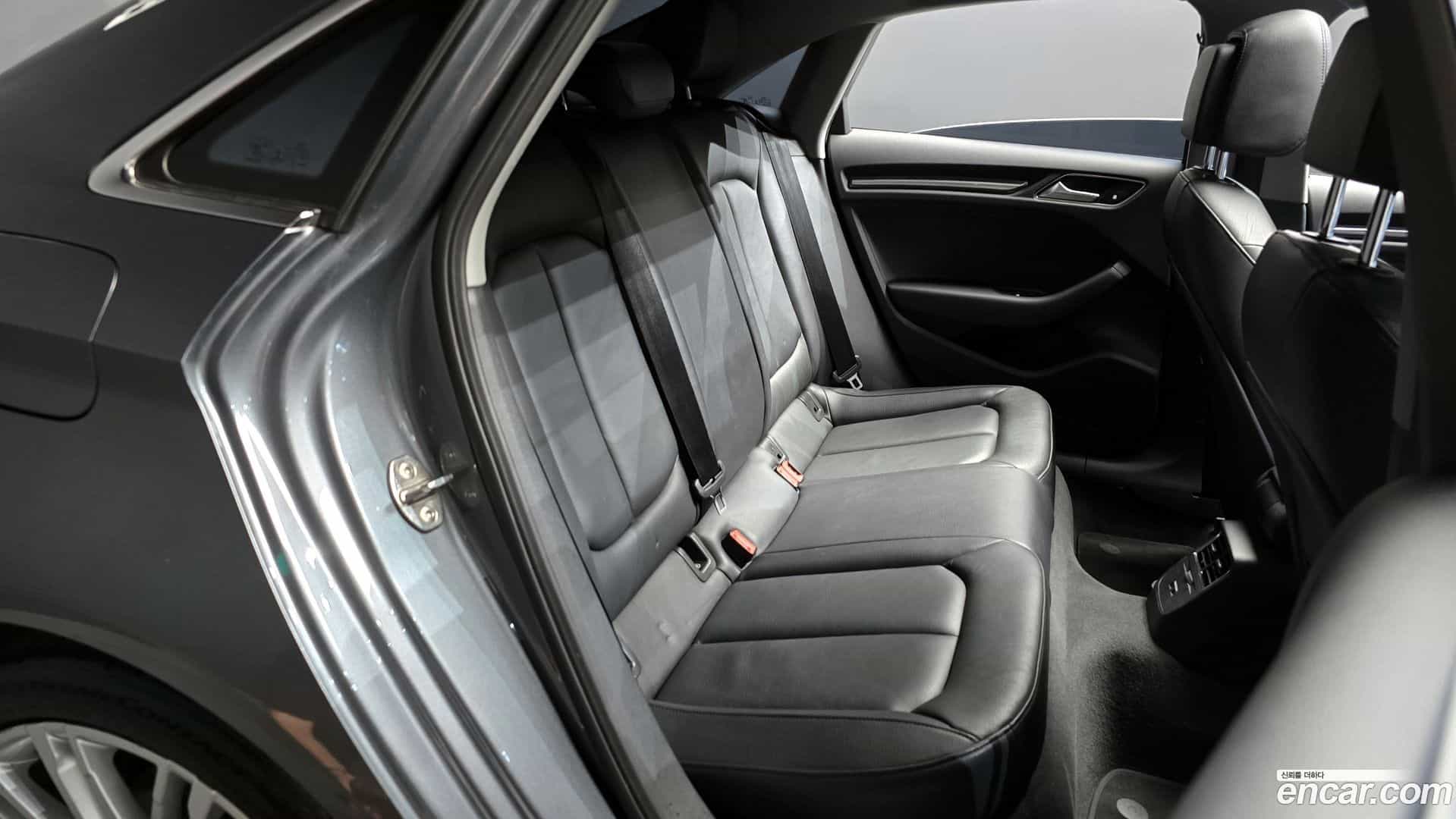 A3 Audi 2018.8-OPTION-015