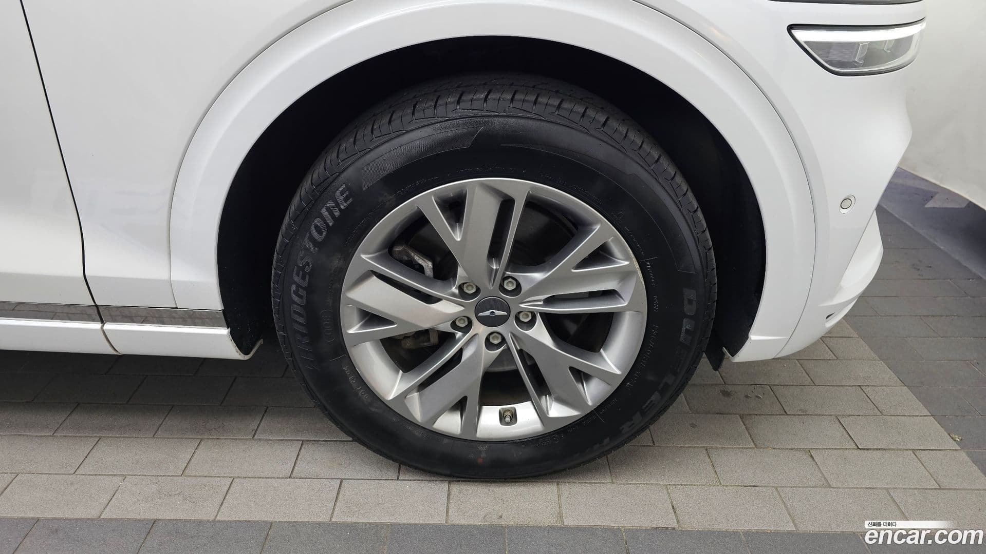 Main__Slider__Photo:GV70 Genesis 2021.3-20