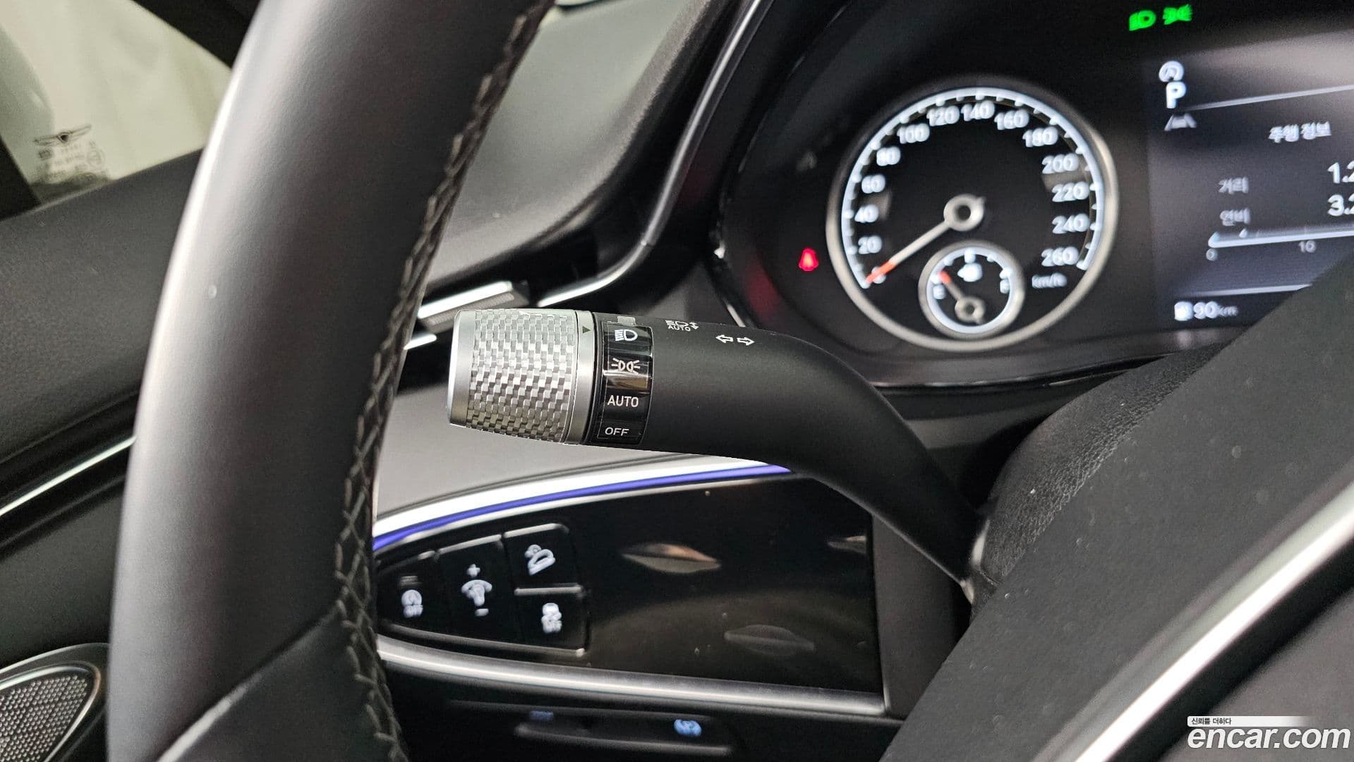 Main__Slider__Photo:GV70 Genesis 2021.3-34