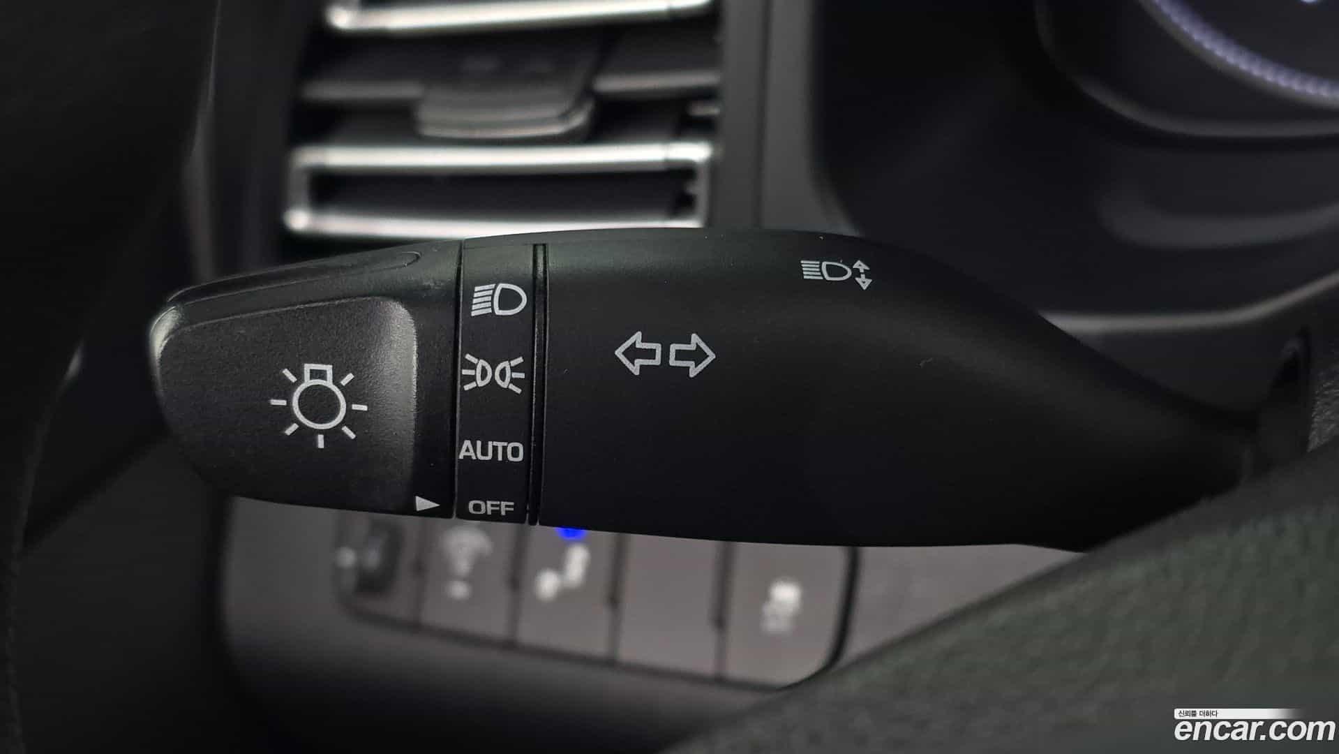 AVANTE Hyundai 2019.3-OPTION-021