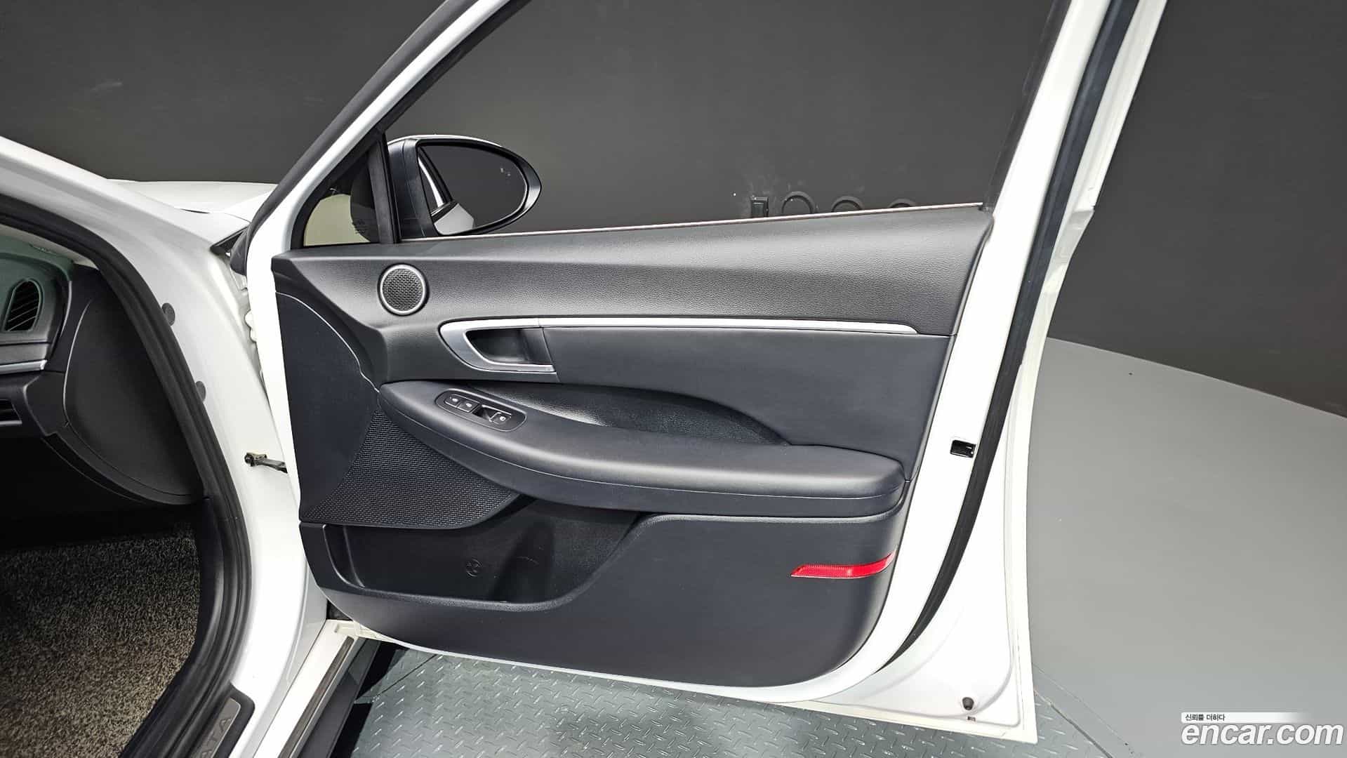 Sonata Hyundai 2019.5-INNER-035