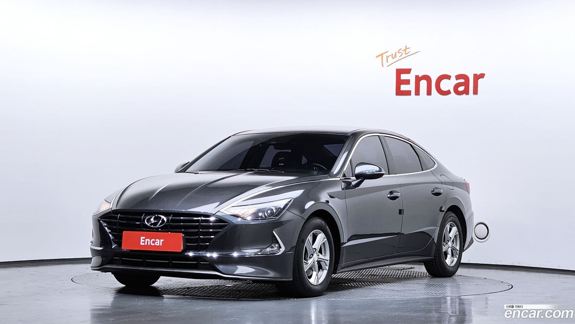 Main__Slider__Photo:Sonata Hyundai 2019.4-0