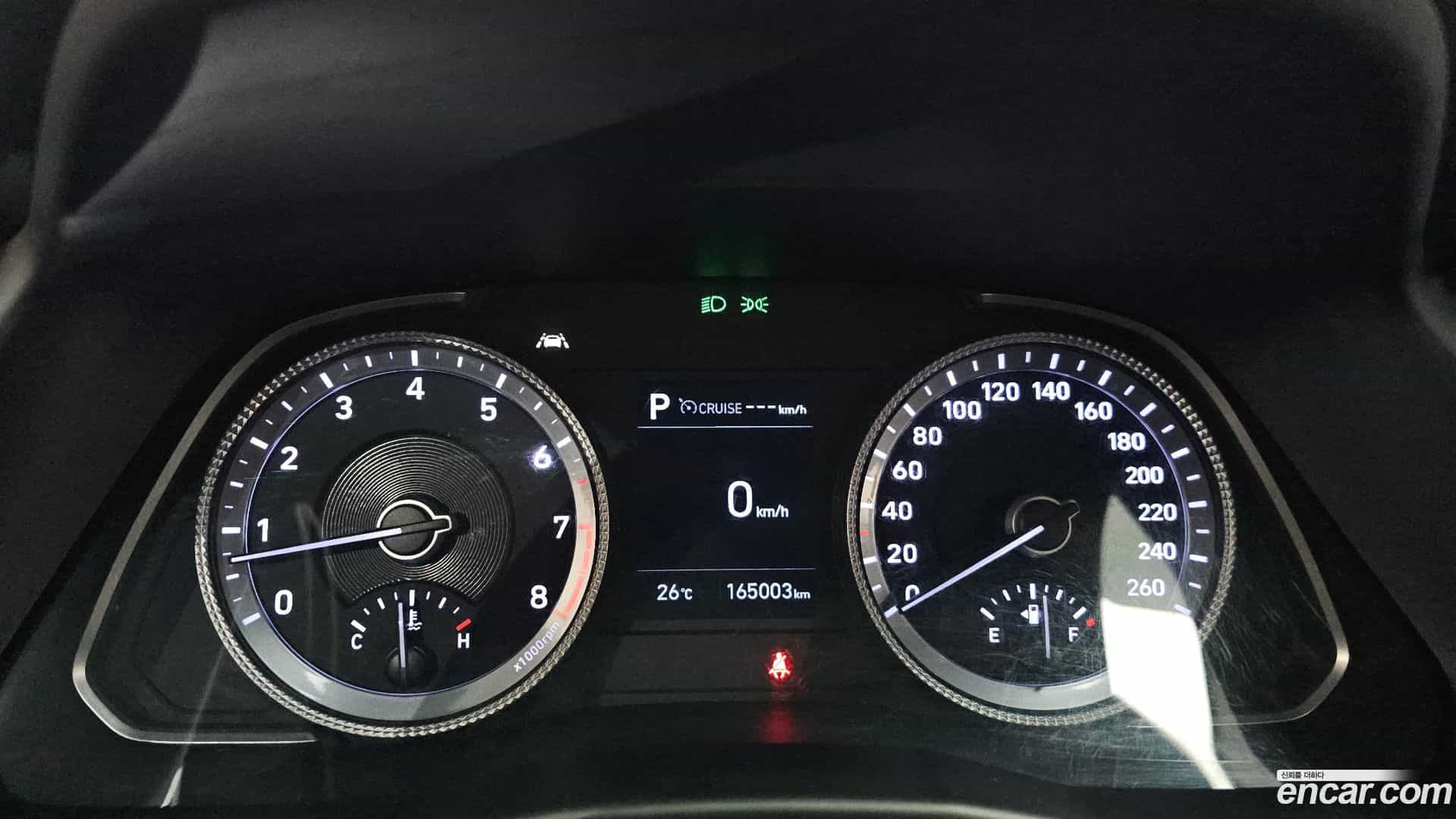 Sonata Hyundai 2019.4-INNER-008