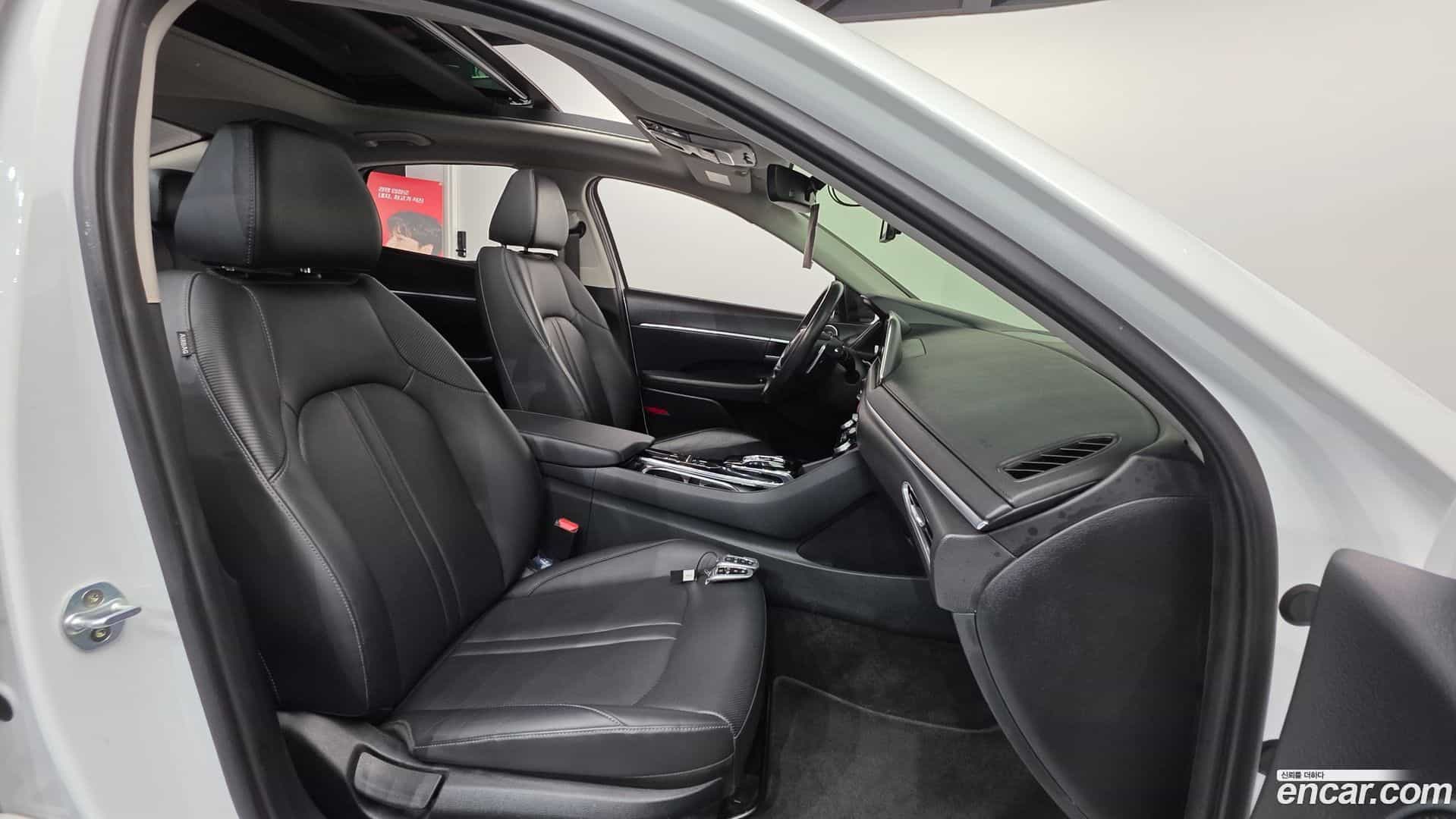 Sonata Hyundai 2019.4-INNER-010