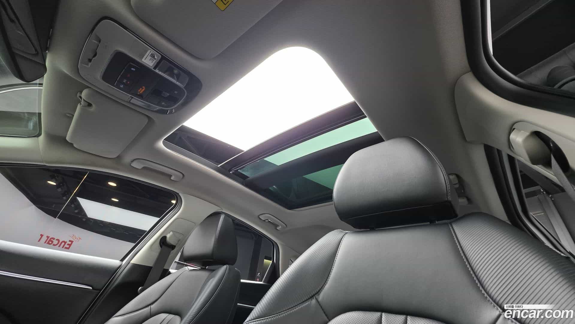 Sonata Hyundai 2019.4-OPTION-015
