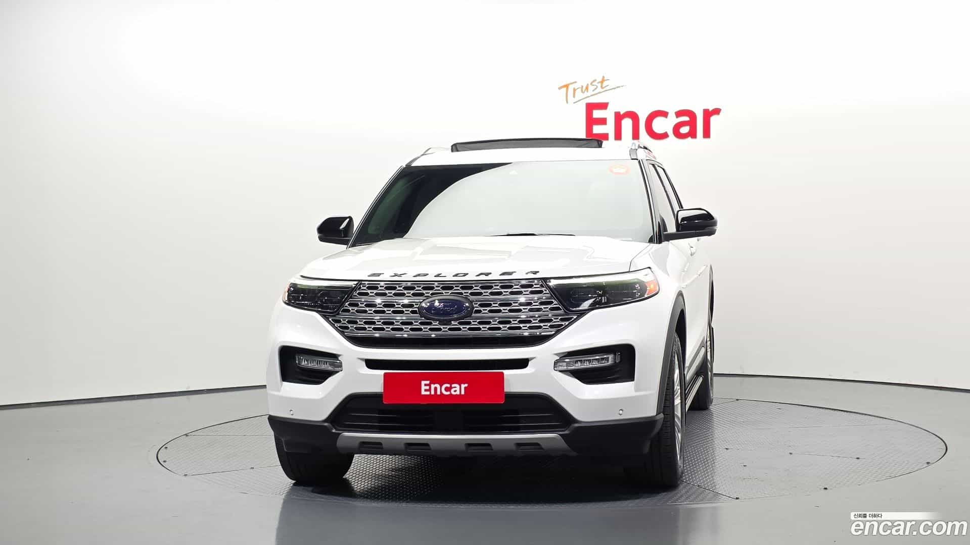 Explorer Ford 2020.11-OUTER-003