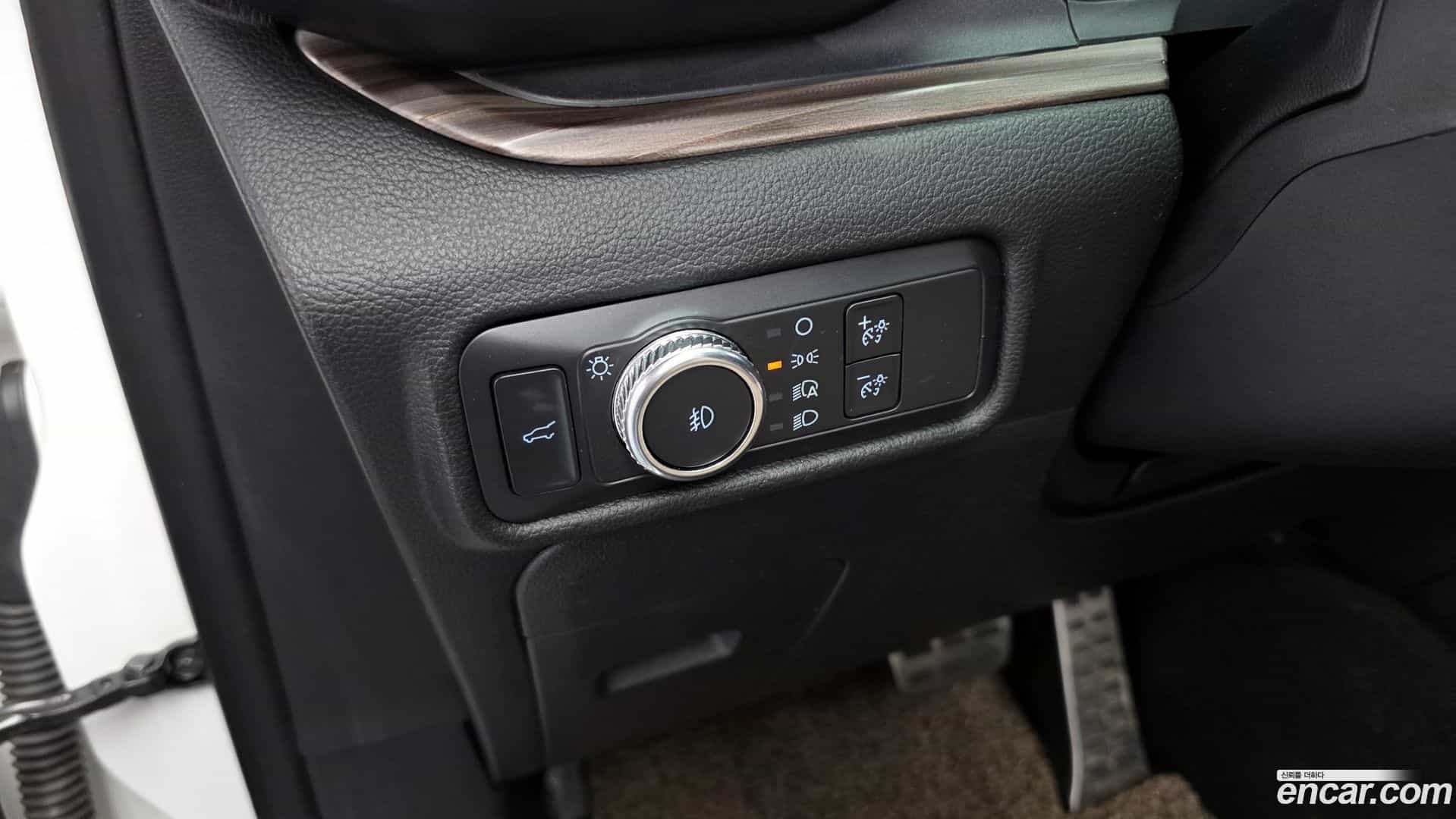 Explorer Ford 2020.11-OPTION-023