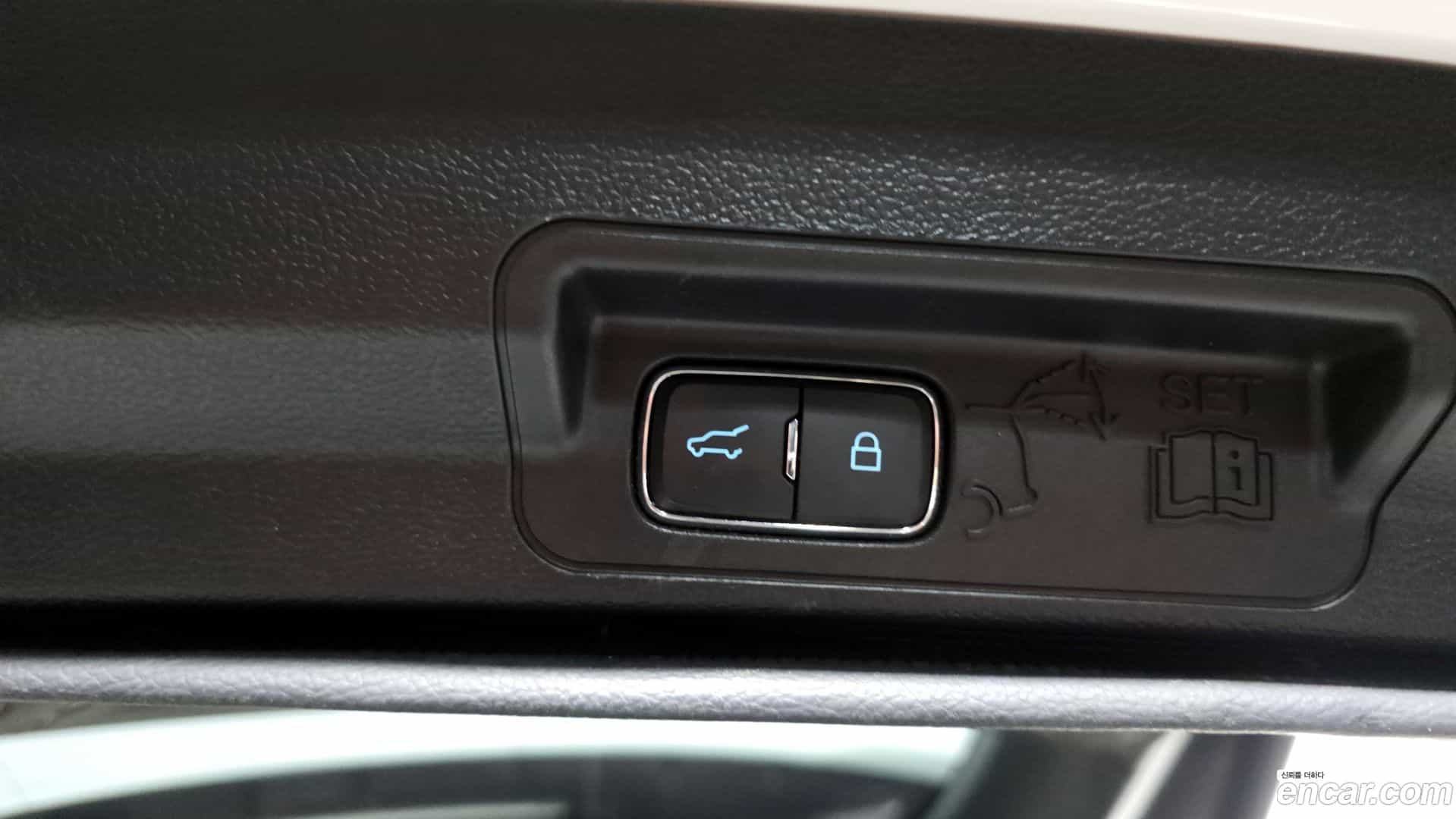 Explorer Ford 2020.11-OPTION-045