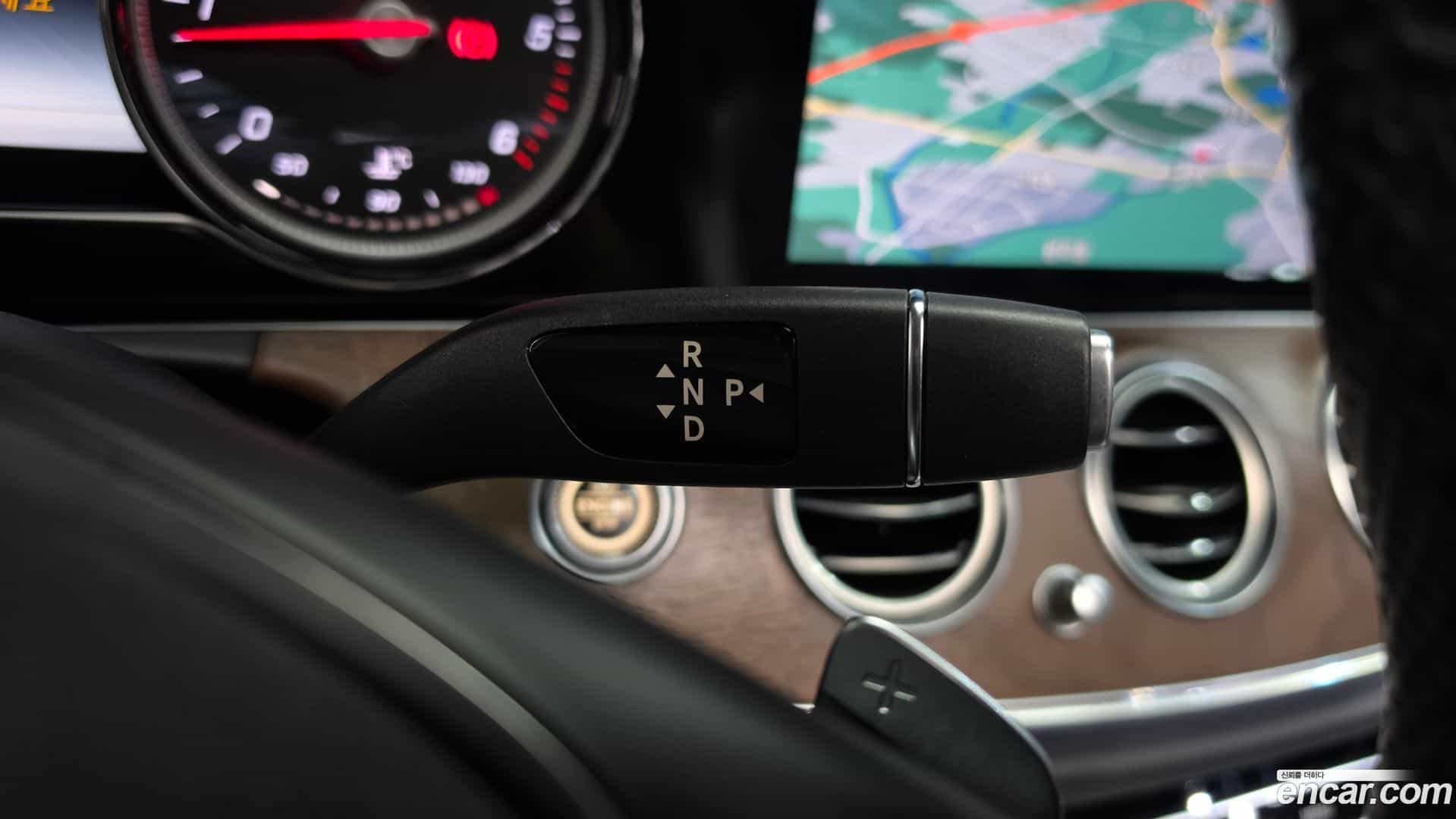E-Class Mercedes-Benz 2017.7-INNER-009