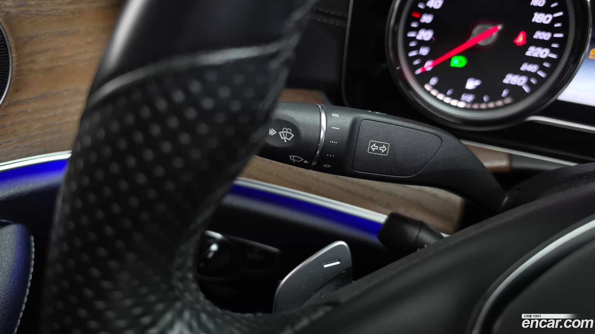 E-Class Mercedes-Benz 2017.7-OPTION-024