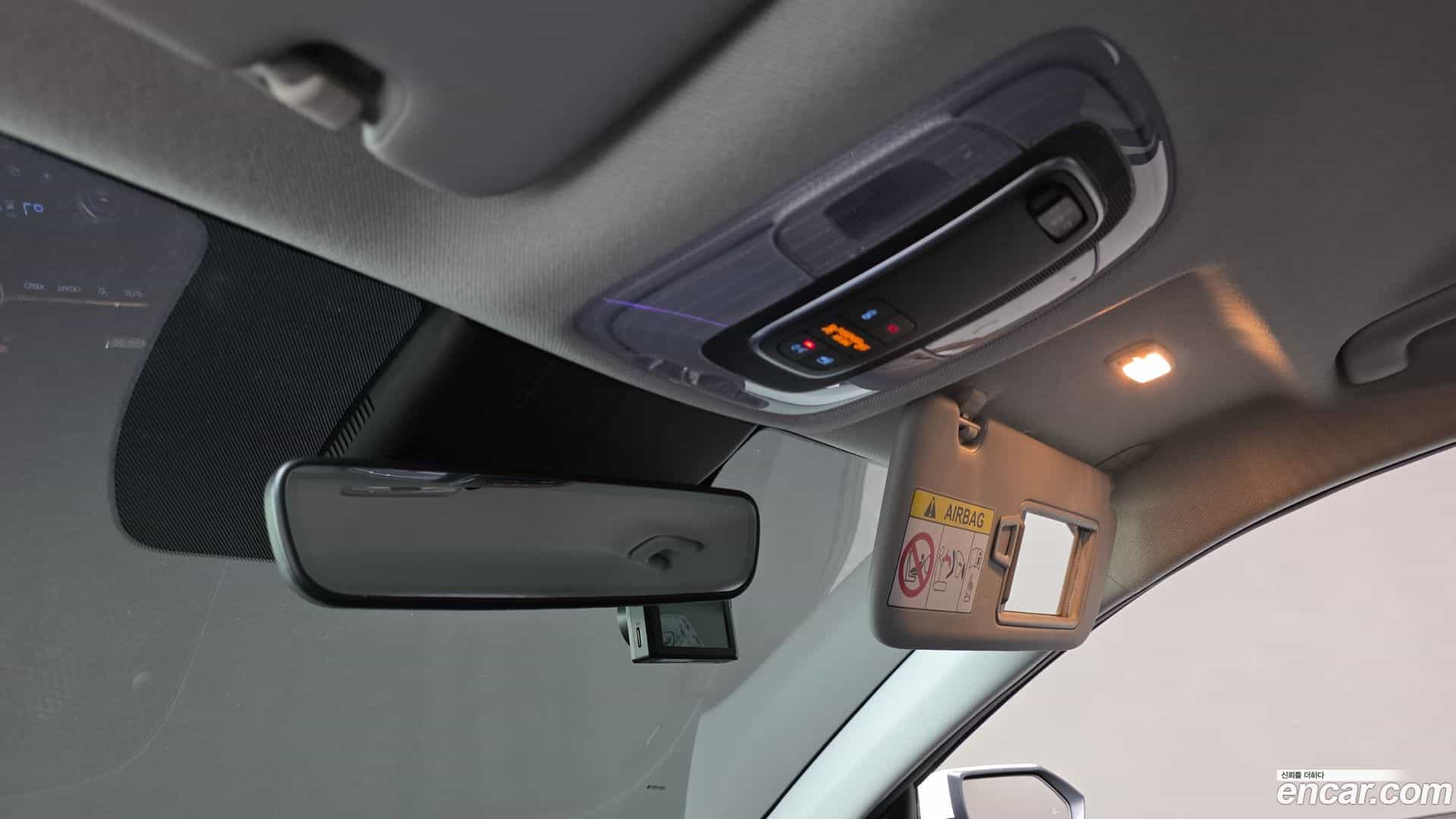 AVANTE Hyundai 2020.5-OPTION-040